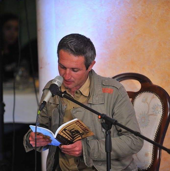 Emilian Pal: "Să ajungi acasă îți trebuie curaj"