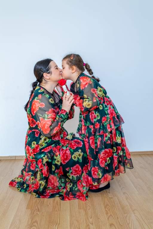 Svetlana Karahan: tradițional și matern=haute couture