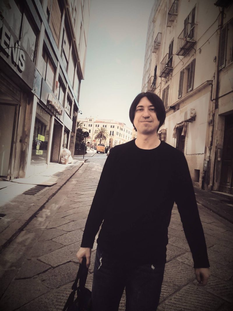 Traduceri: Daniel D. Marin - Poeme din  „Trupuri care nu ne vin niciodată bine”
