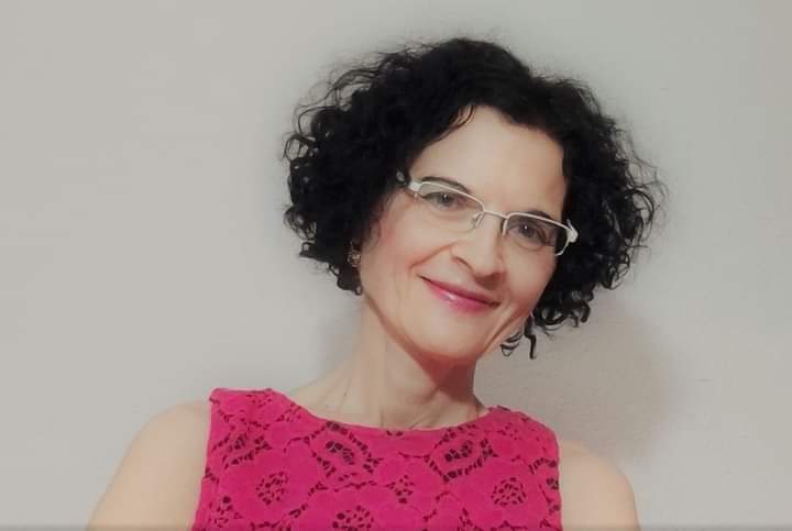Prof. Dr. Silvia Marcu: frontiere fluide pentru polenizarea umanității